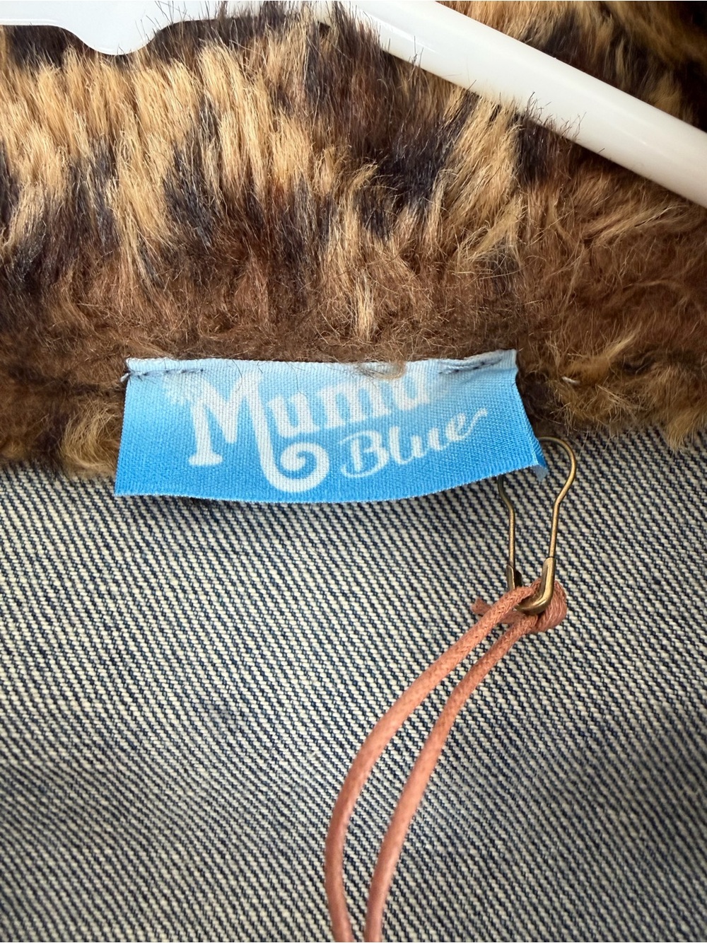 ⬇️REDUCED❗️Show Me Your Mumu Drine Cheetah Faux Fur Denim Jacket - Picture 10 of 13